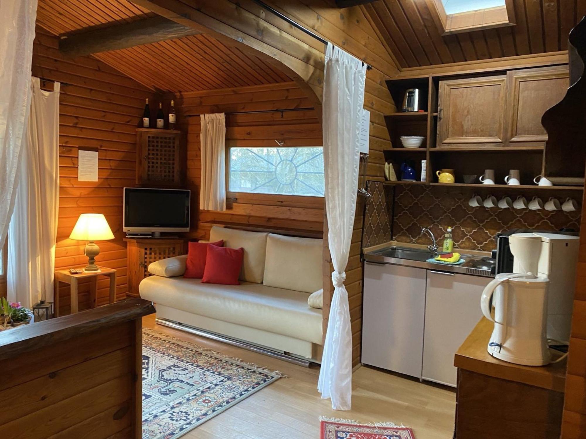 Cozy Holiday Home On A Horse Farm In The L Neburg Heath Eschede Exteriör bild