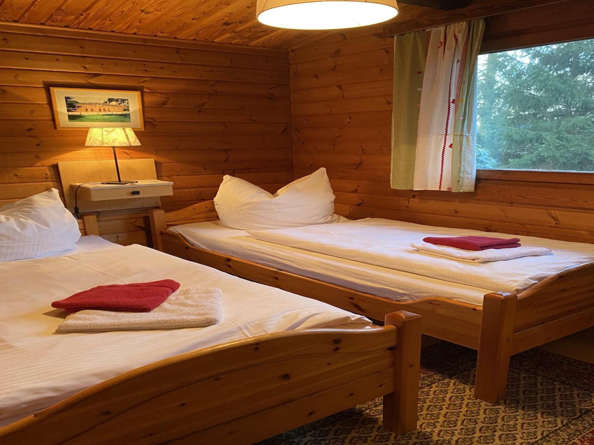 Cozy Holiday Home On A Horse Farm In The L Neburg Heath Eschede Exteriör bild
