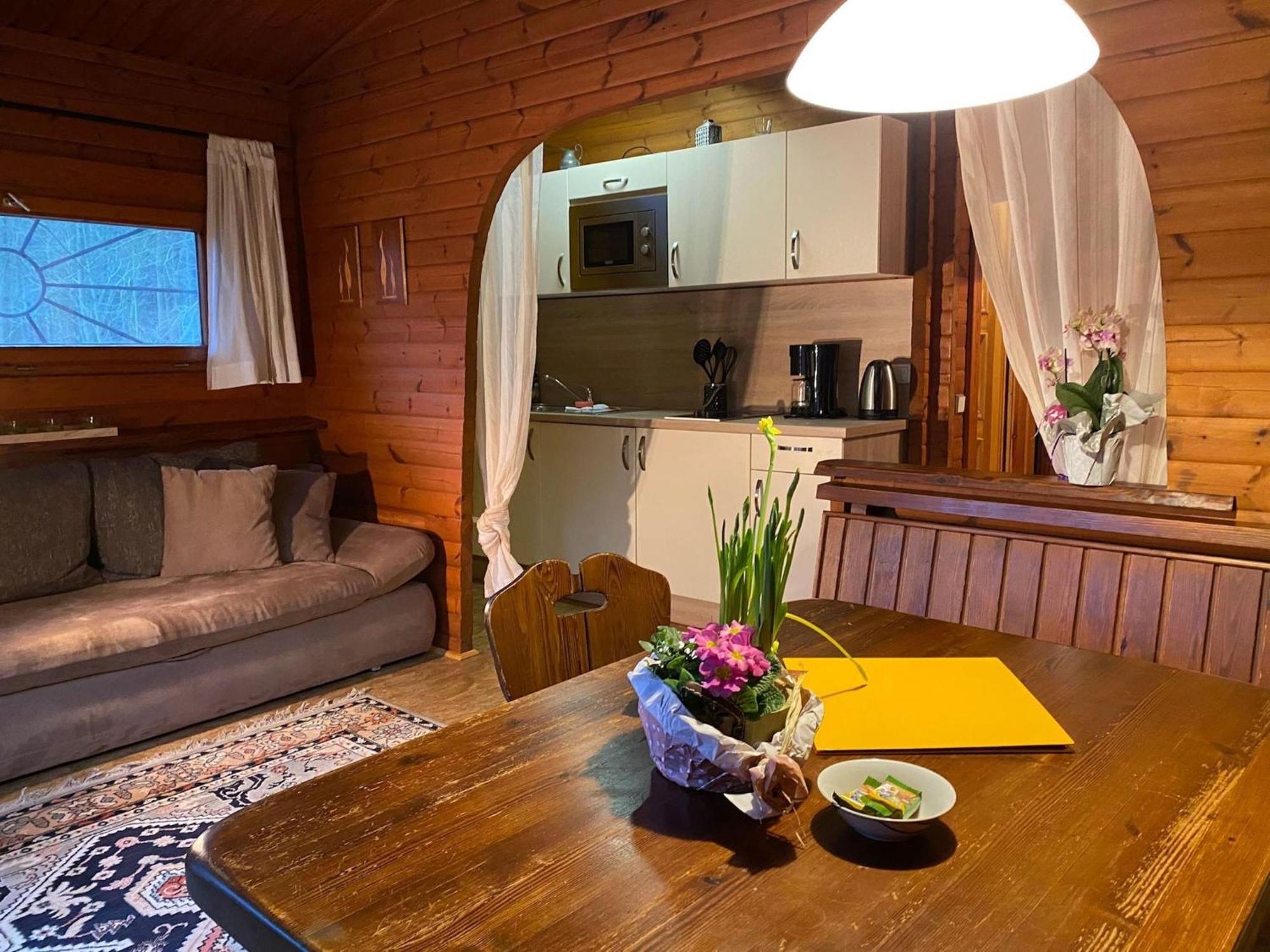 Cozy Holiday Home On A Horse Farm In The L Neburg Heath Eschede Exteriör bild